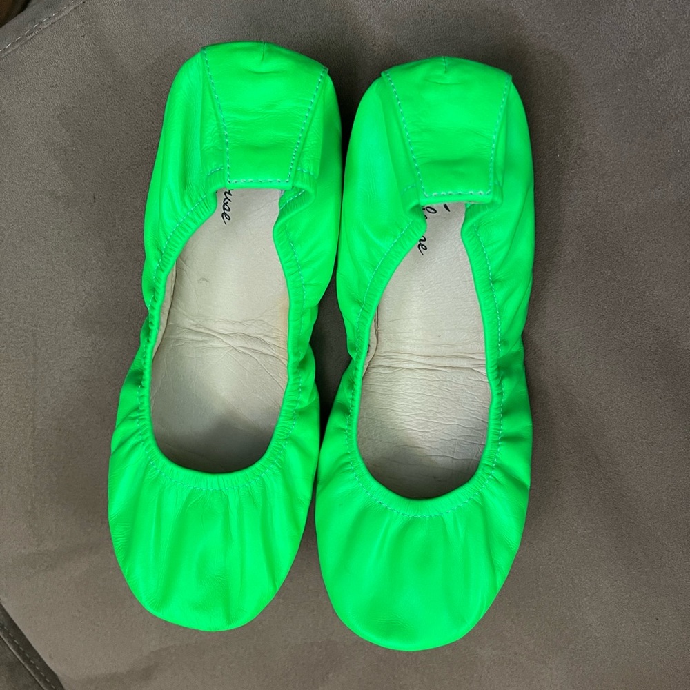 Women’s Neon Green Ballet Flats